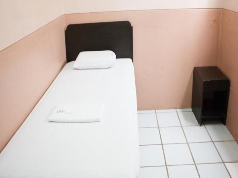 Gv Hotel - Naval Biliran Экстерьер фото