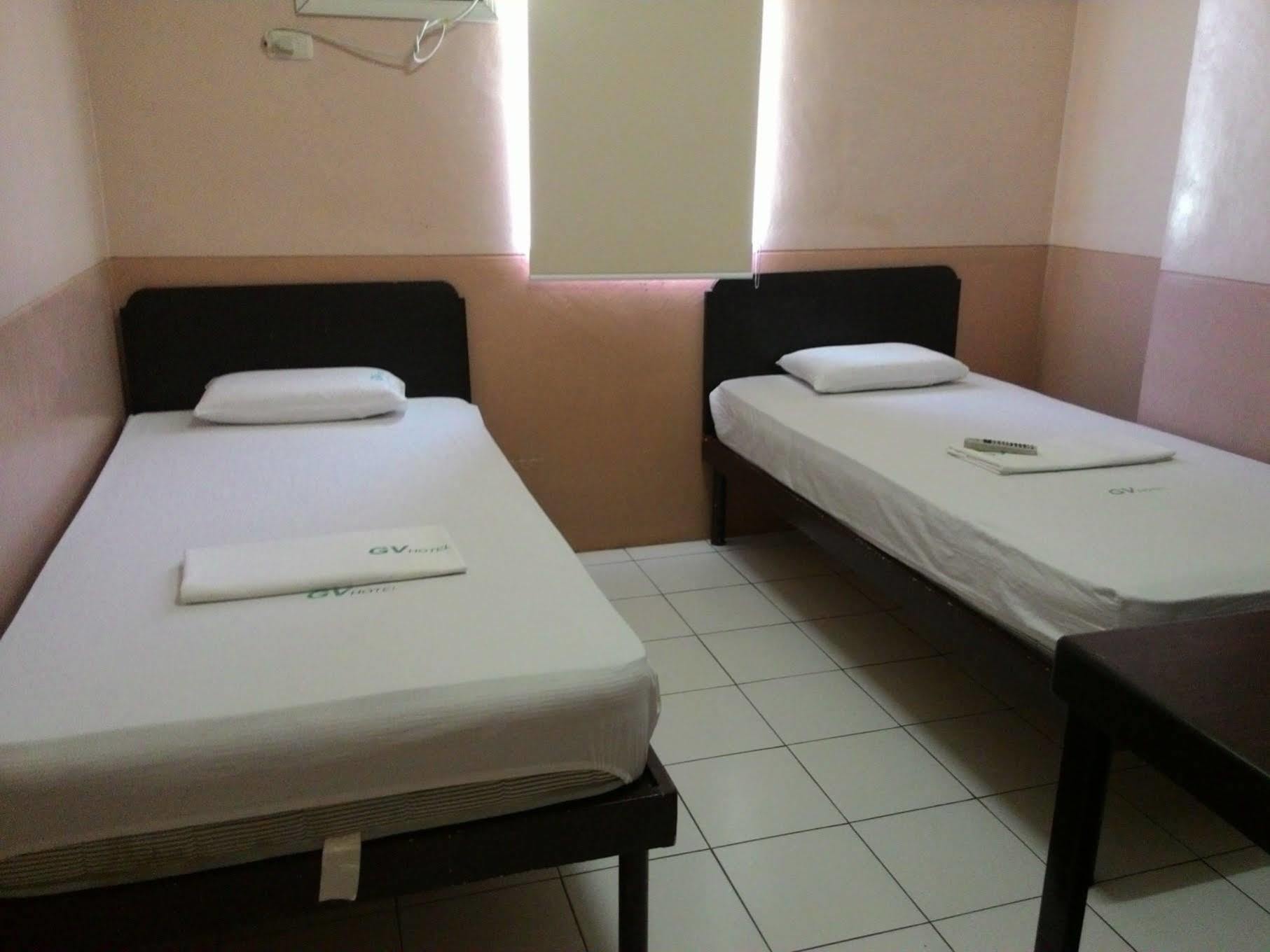 Gv Hotel - Naval Biliran Экстерьер фото